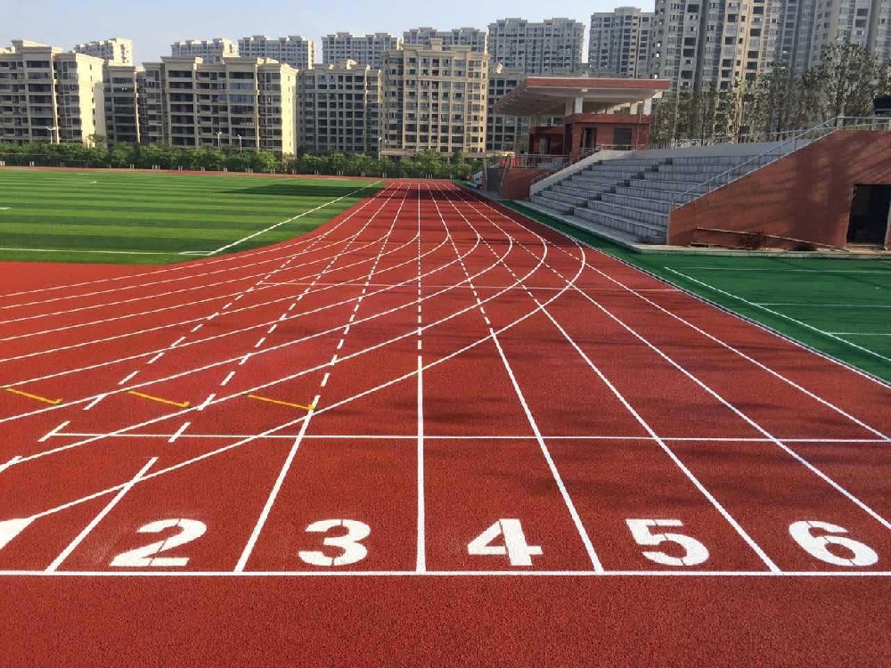 天津淮安透气型塑胶跑道：健康、环保、舒适的高端运动场地